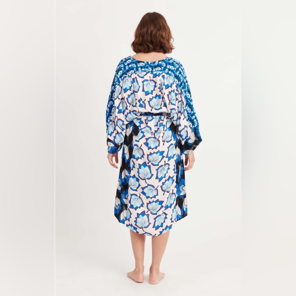 Warm Leaf Kimono Printed Midi Waist Tie Blue White Dress Size 0 - Picture 2 of 16